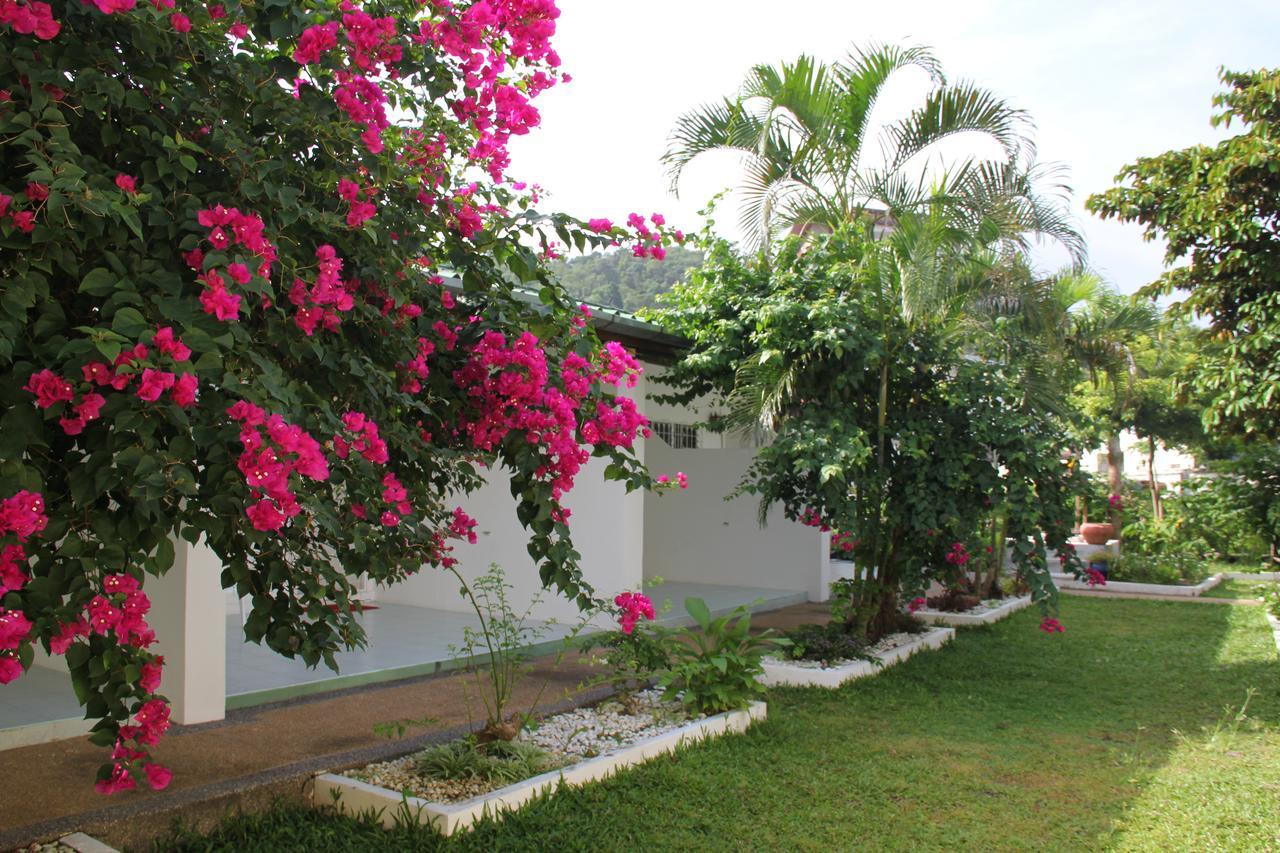Mali Garden Resort Patong Exterior photo