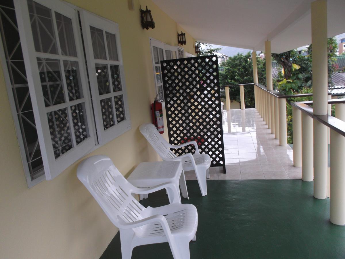 Mali Garden Resort Patong Exterior photo
