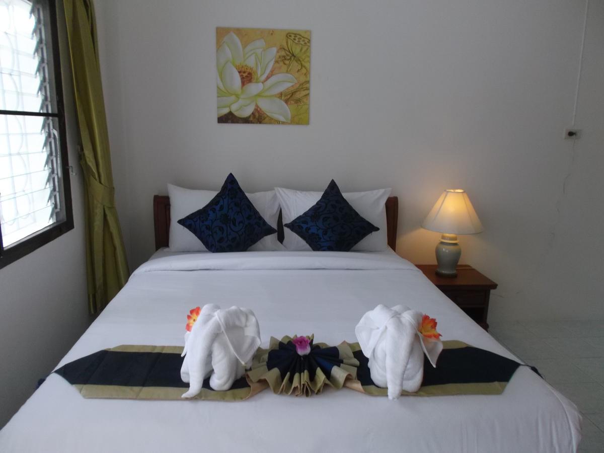 Mali Garden Resort Patong Exterior photo