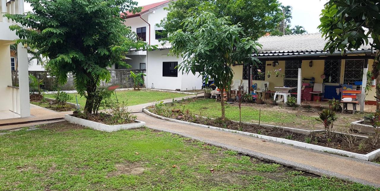 Mali Garden Resort Patong Exterior photo
